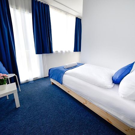 Zama Hotel Zamárdi Eksteriør bilde