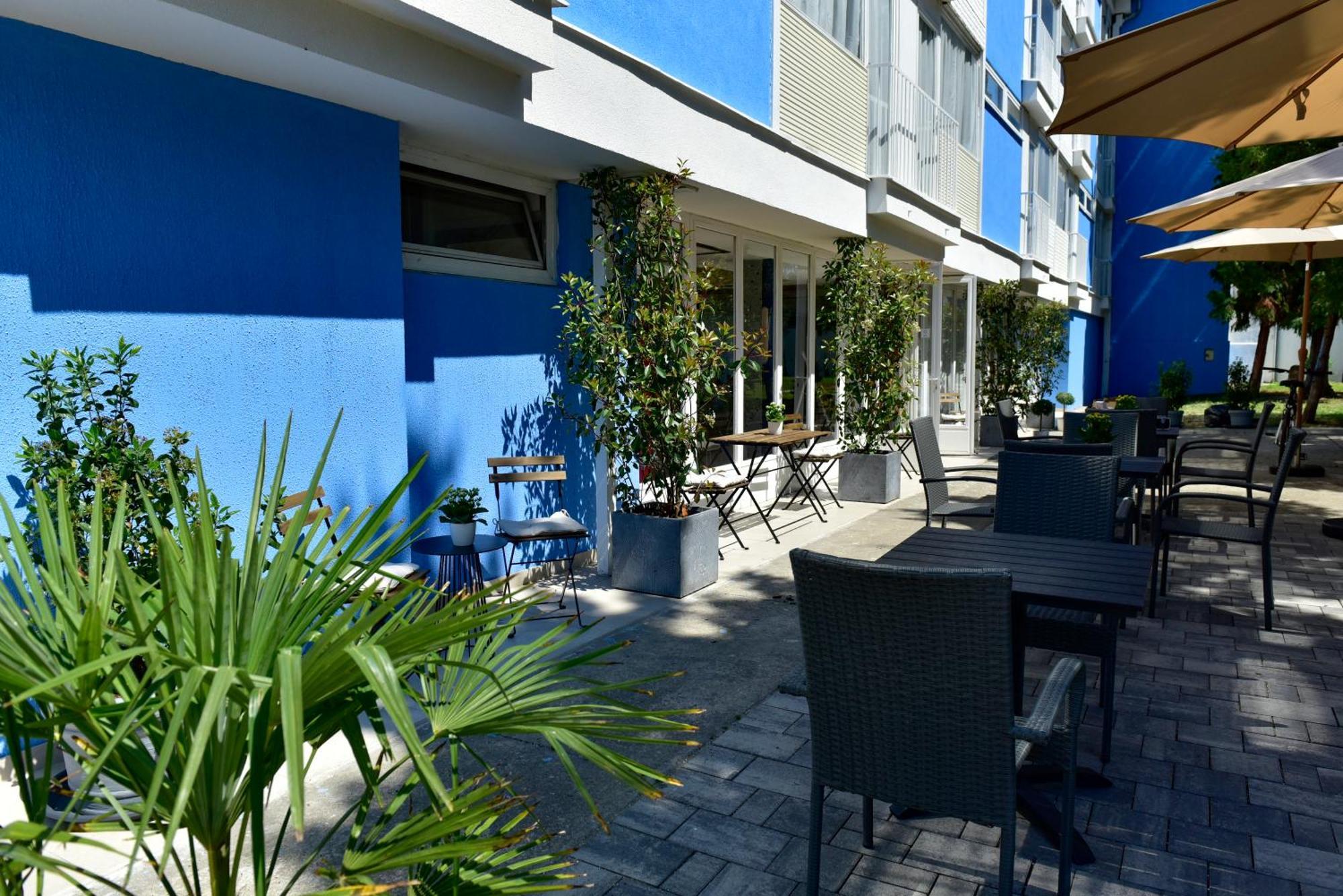 Zama Hotel Zamárdi Eksteriør bilde